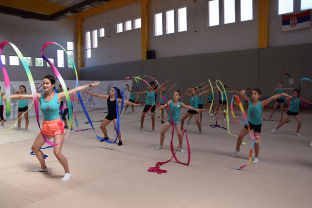 Одрастање уз покрет и ритам